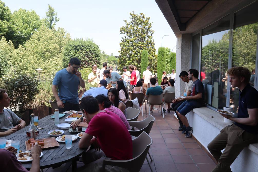 dinar2.jpg