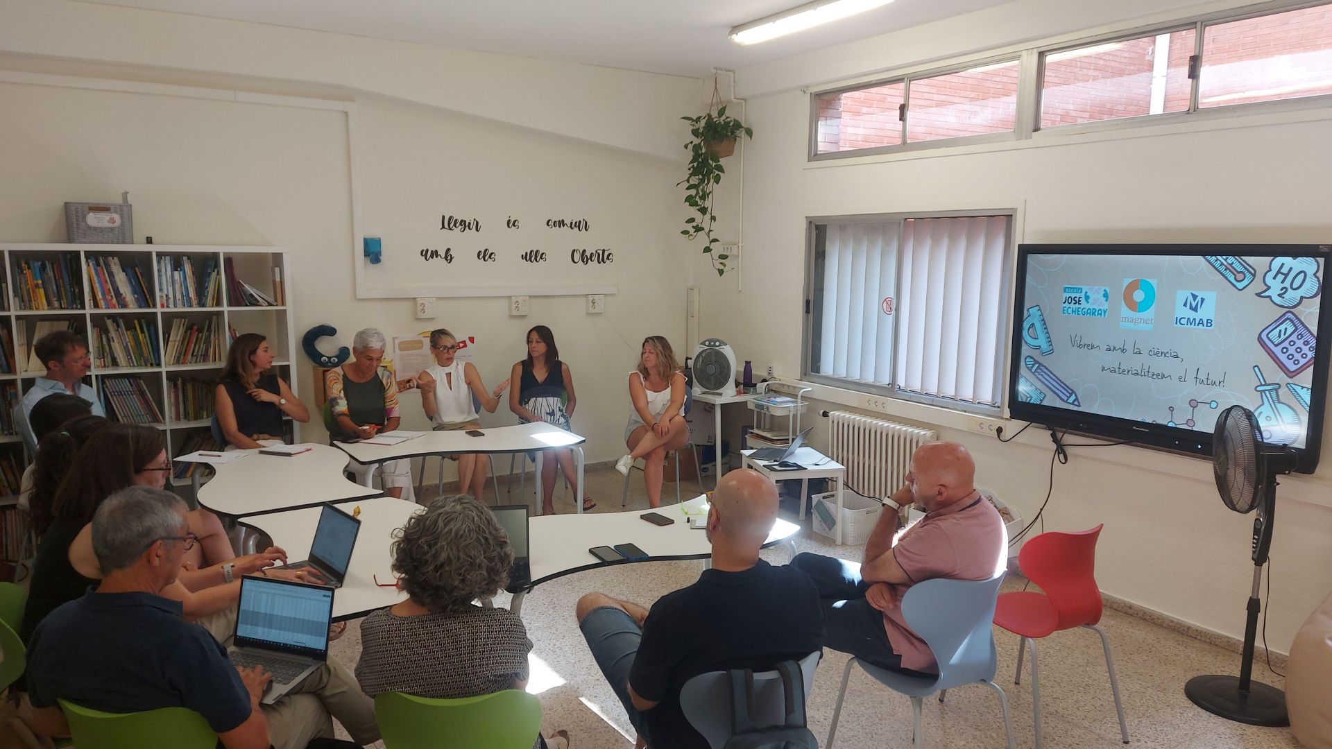Closing meeting at José Echegaray school with representatives of the involved institutions