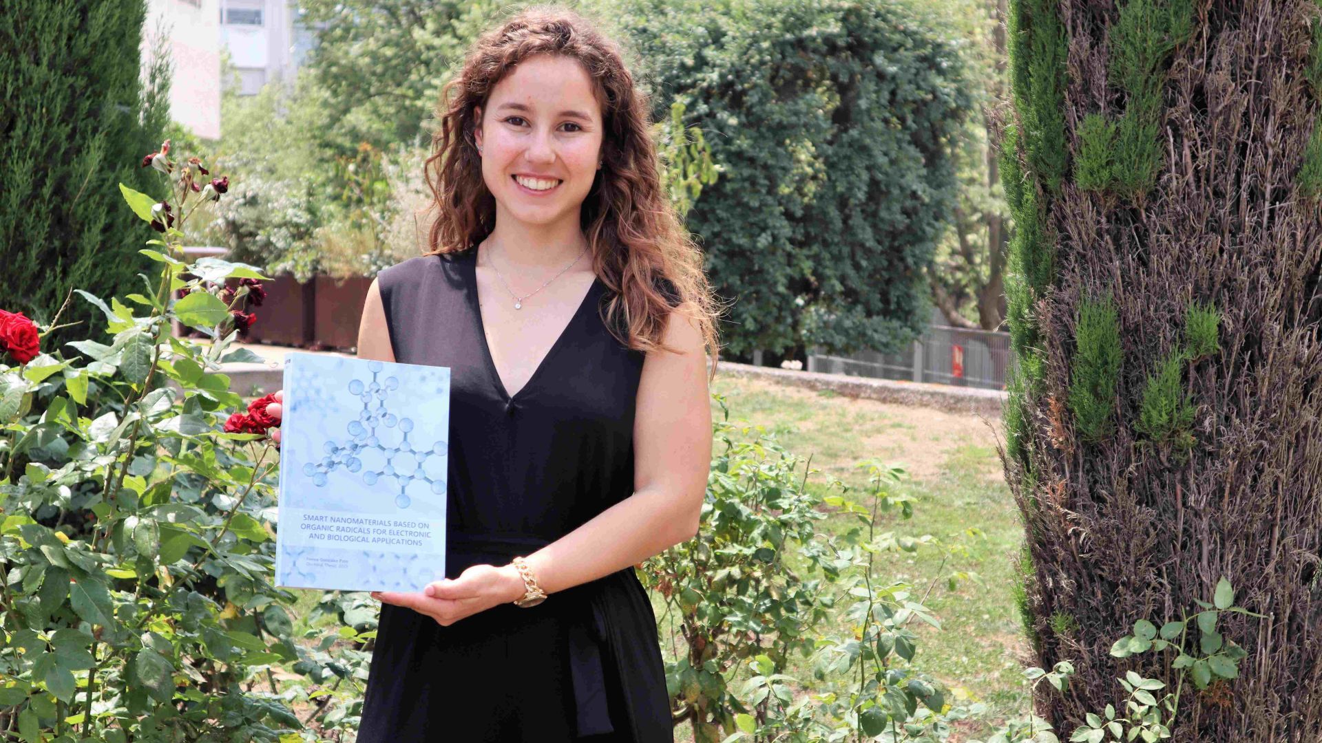 Doctor Nerea González | ICMAB, CSIC