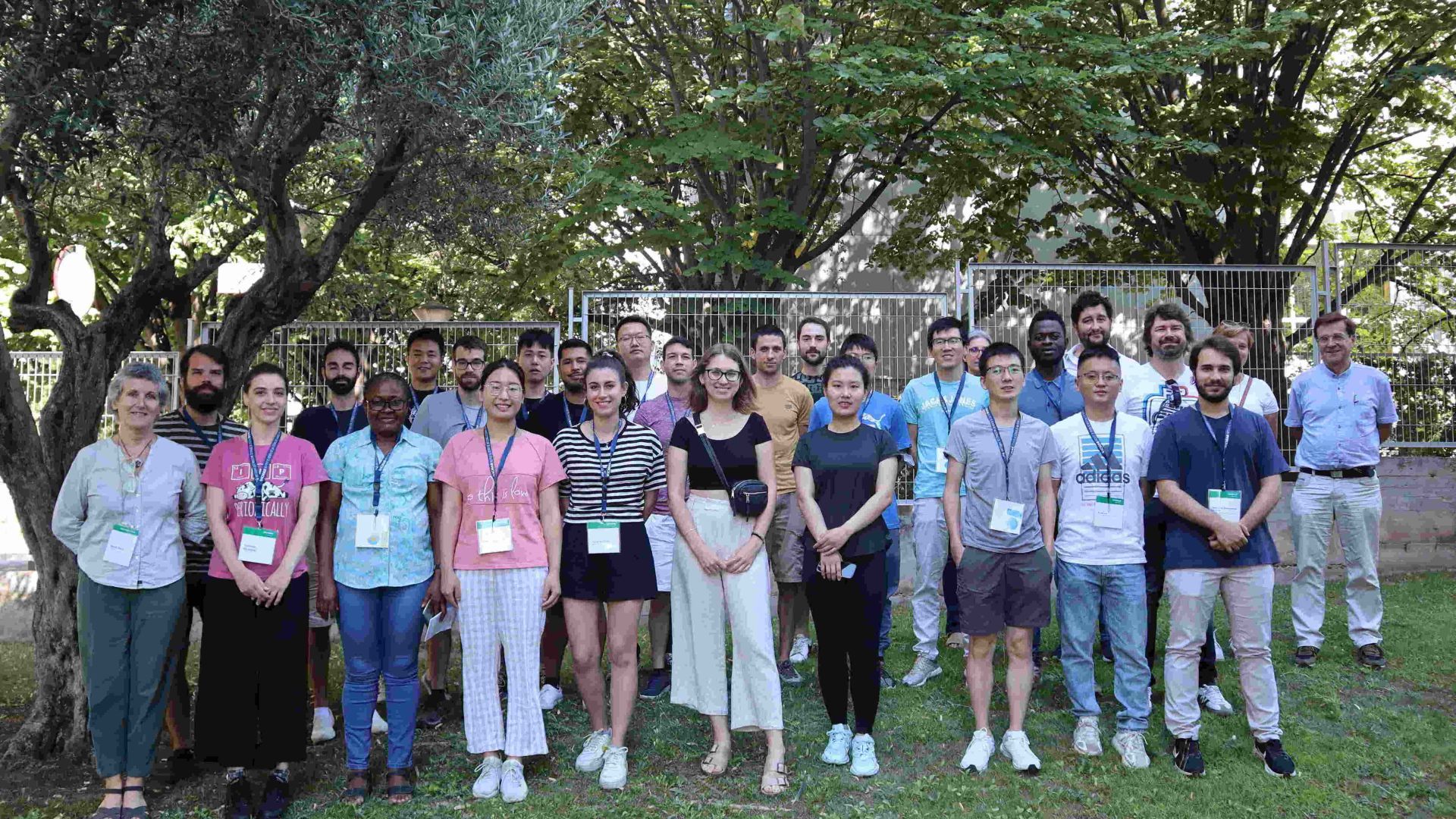 Group photo of the SURE 2022 summer school | ICMAB-CSIC
