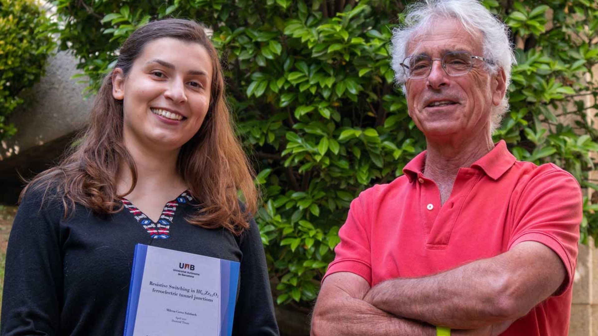 Dr. Milena Cervo and Supervisor Josep Fontcuberta
