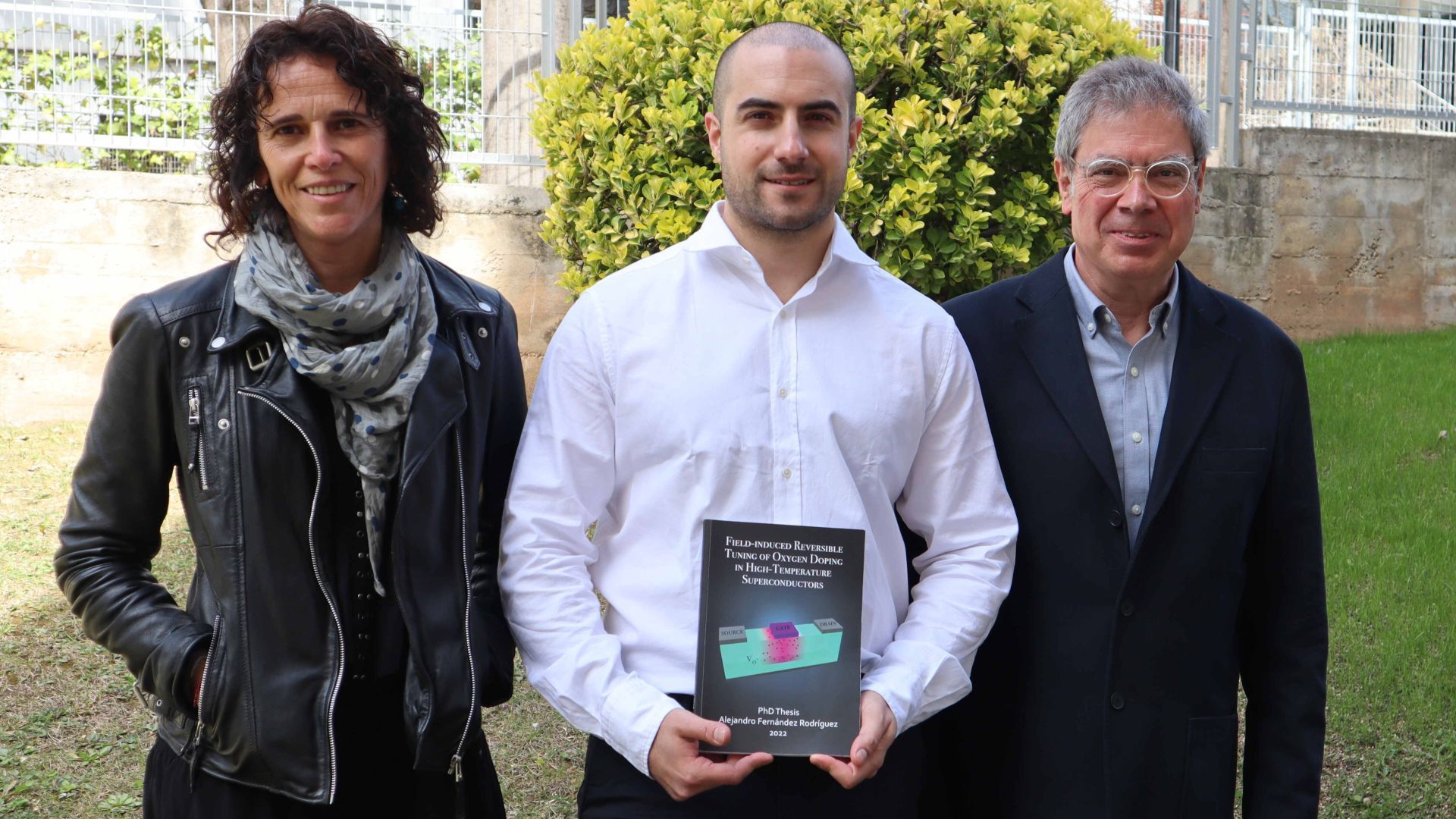 Anna Palau, Alejandro Fernández and Narcís Mestres | ICMAB